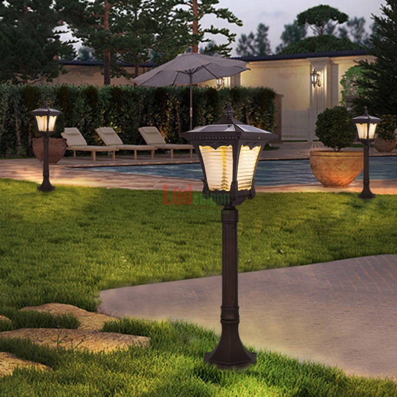 ĐÈN SÂN VƯỜN NLMT T200C