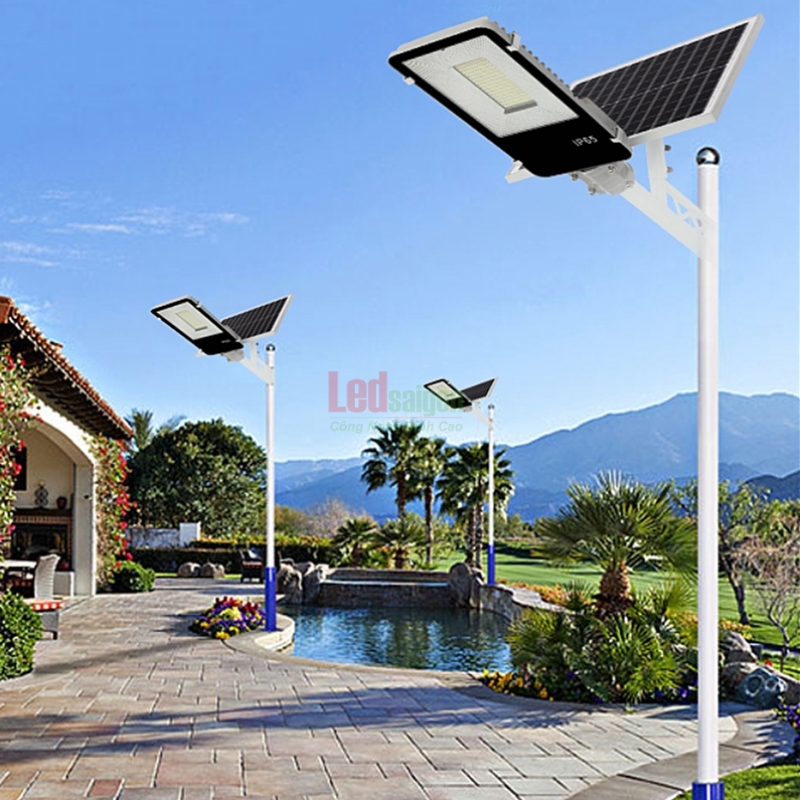ĐÈN ĐƯỜNG NLMT 100W Đ