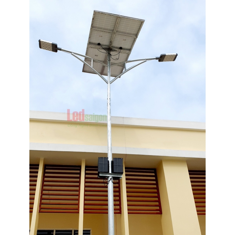 ĐÈN ĐƯỜNG NLMT CAO CẤP