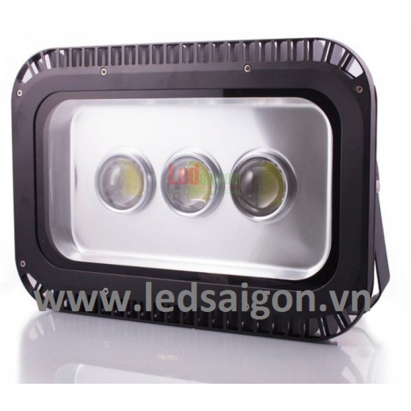 Đèn Pha Led Thấu Kính 150W