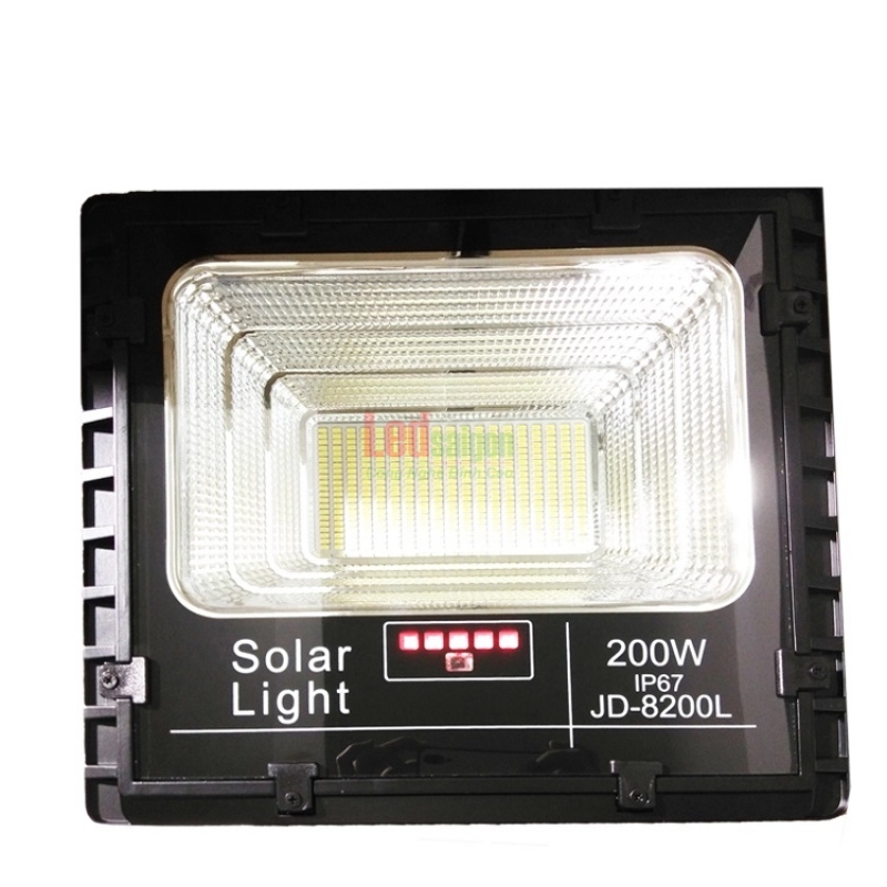 ĐÈN PHA NLMT  200W JD-8200L